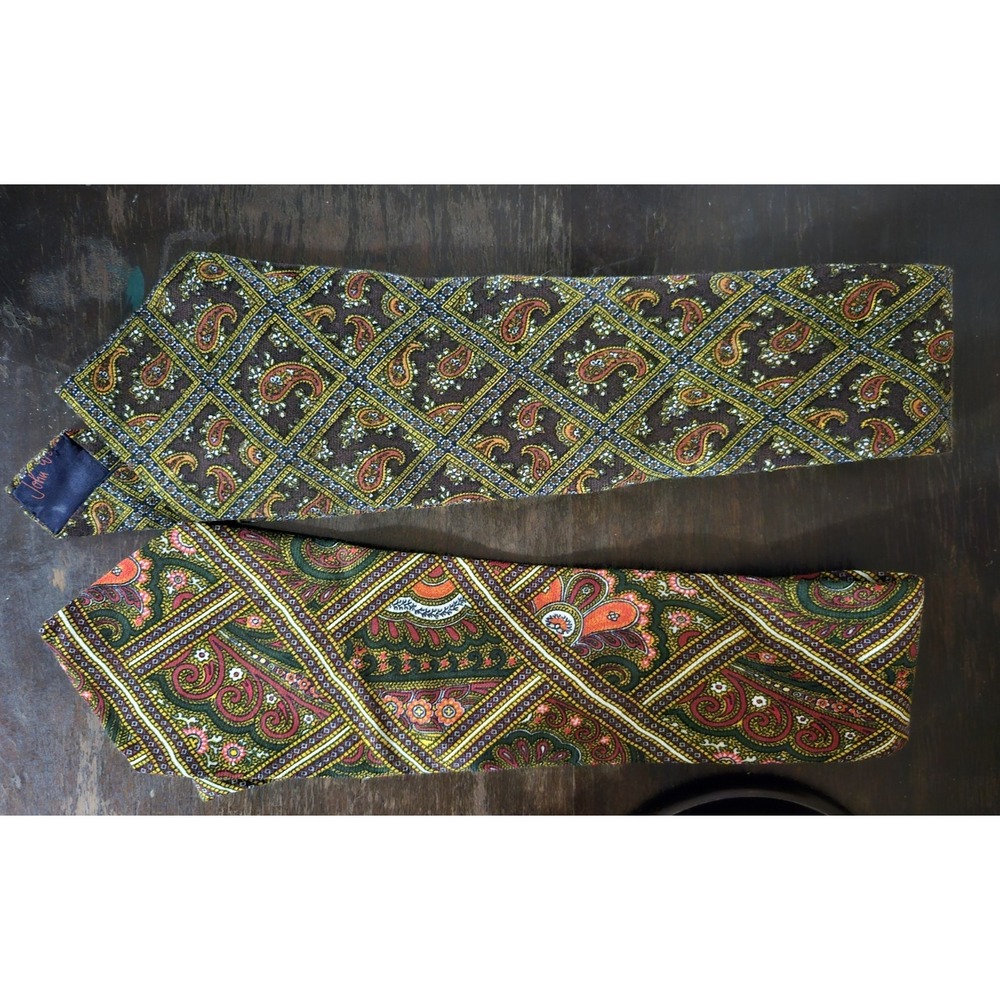 Set Of 2 Vintage Roos Atkins A John Weitz Design Paisley Ties